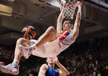El nuevo fichaje de Bilbao Basket, Stefan Lazarevic, con el Estrella Roja en la Euroliga.