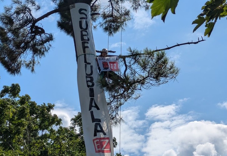 ‘Mapuche’, durante su protesta contra el túnel subfluvial.