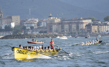 Orio bikain moldatu da gaur ere kanpokaldeko ur mugituetan.