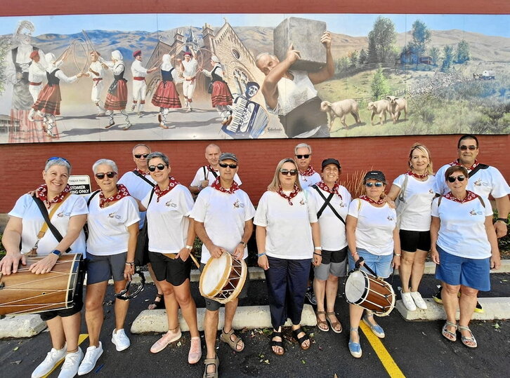 Txistu ahaireak bidelagunak izan dira Boisetik AEBko beste txoko batzuetara.