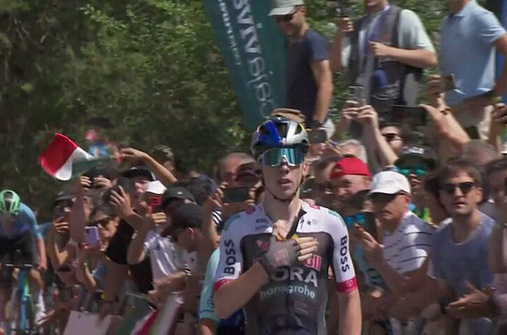 Roger Adriá ha sido el más rápido en la primera etapa de la Vuelta a Burgos.