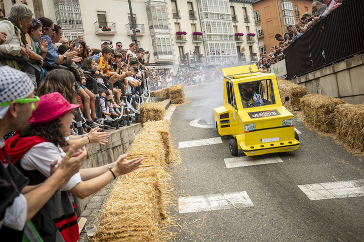 Los Alegríos han organizado la octava edición de la Bajada de Goitiberas.