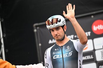 Matteo Moschetti, feliz pero discreto tras ganar en Buniel.
