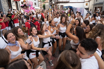 Leitzan igande arratsaldean botako dute txupinazoa, baina parranda bezperatik hasiko da.