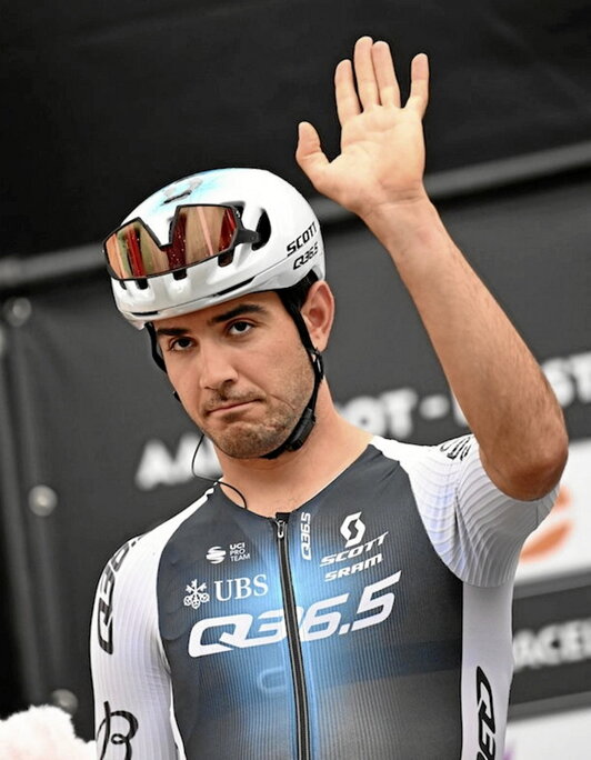 Felicidad relajada de Matteo Moschetti.