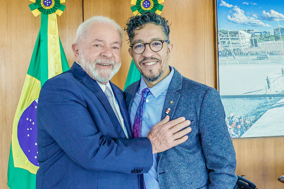 El presidente brasileño Lula da Silva recibió a Wyllys en 2023, en su regreso a Brasil. (Claudio KBENE | PALÁCIO DO PLANALTO