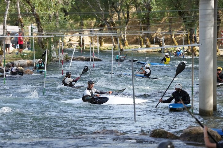 El Canal de aguas bravas Sabero-Alejico de la montaña oriental leonesa acoge los Estatales.