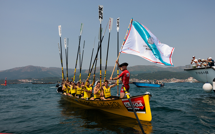Gorka Aranberri Orioko patroia, Boiroko banderarekin.