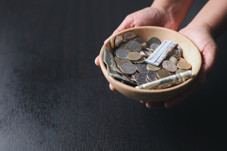 Zenbait elizatan ordainketa digitalek eskuordainketak gainditu dituzte.