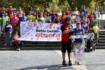 Sarek eta konpartsek astearte honetan egindako prentsaurrekoa.