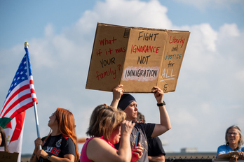 Protesta contra detenciones de inmigrantes en Ohio.