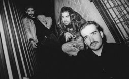 Dela, Martin eta Toni dira Agur.