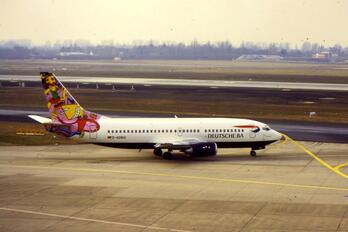 Hegazkina DBA linearen jabetza zenean.