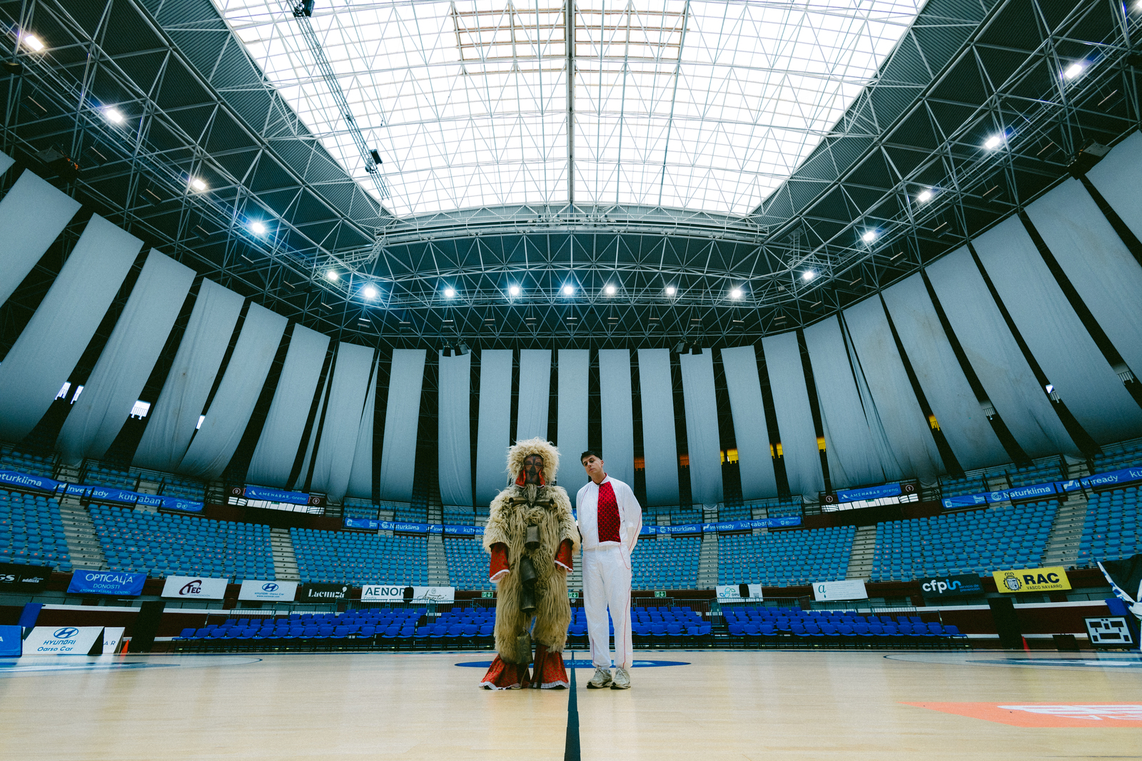 Pello Reparazen kontzertu hirukoitz hauek jakinmina sortu dute. 