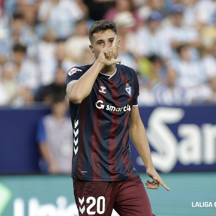 Javi Martón celebra el 0-1. El ex del Athletic confirmó su oportunismo.