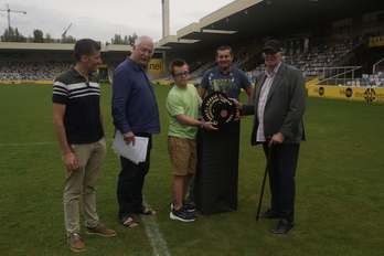 Euskal Herriko Txapelaren IX.edizioaen aurkezpena, Barakaldoko Lasesarre zelaiean.