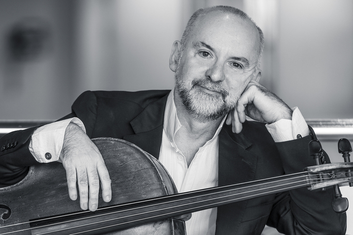 El violonchelista Ángel Luis Quintana.