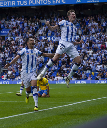 Jon Pacheco celebra un gol en Anoeta a Las Palmas.