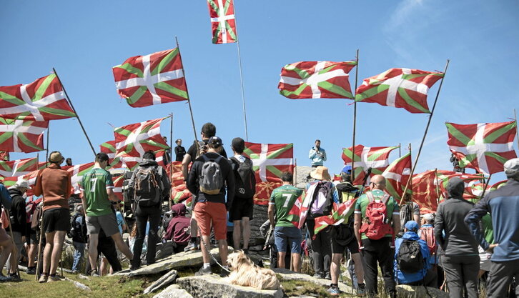 Gure Eskuk Larhun mendian egindako ekitaldia, joan den maiatzean.