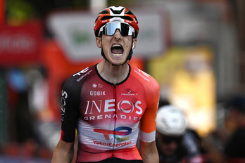 Grito de alegría y liberación de Ben Turner en la meta de Voiron.