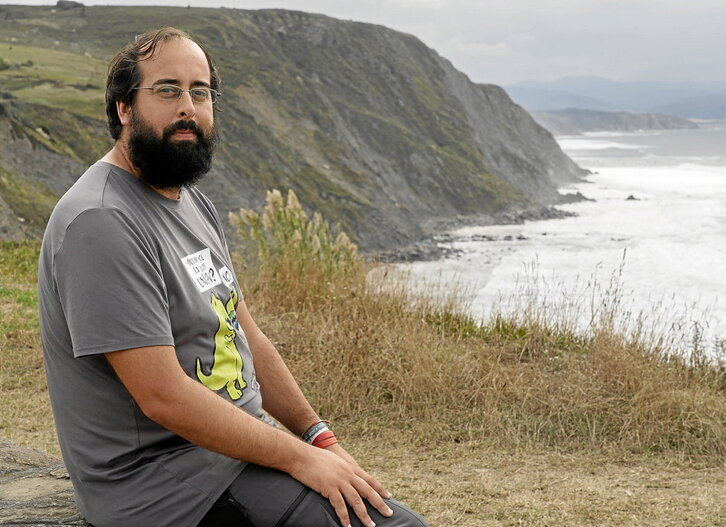 Eneko Lopez, Bizkaiko kostaldean.