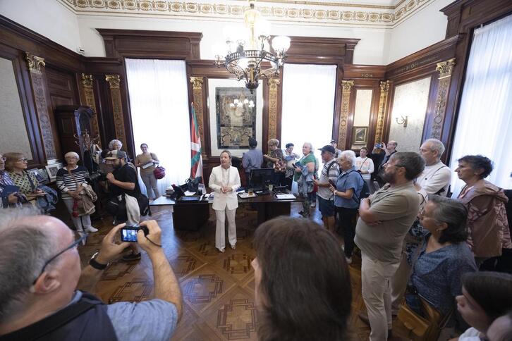 Urte honetan zehar lurraldearen izenaren idatzizko lehen aipamenaren mila urteak ospatzen ari da Diputazioa.