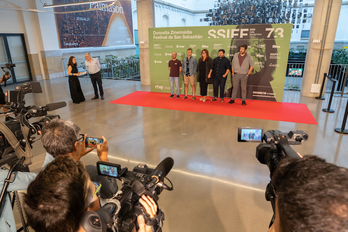 Zinemaldiak 73. edizioan parte hartuko duten euskal zinemako filmen aukeraketaren aurkezpena egin dute Tabakaleran.