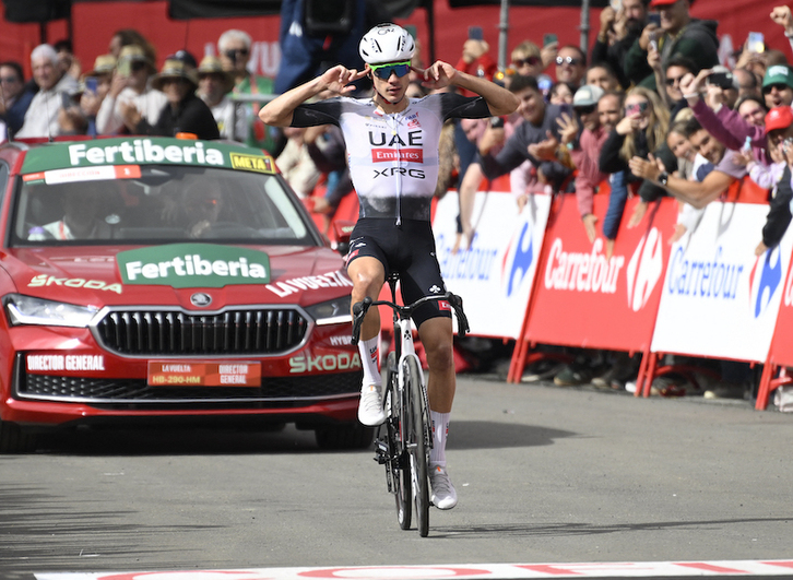 Exhibirse sin escuchar, el modo de Juan Ayuso para festejar su éxito en Cerler.