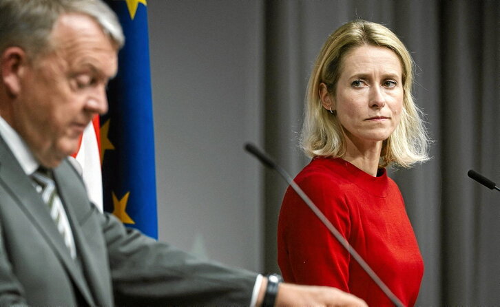 La jefa de la diplomacia europea, Kaja Kallas, junto al ministro de Exteriores danés, Lars Lokke Rasmussen.