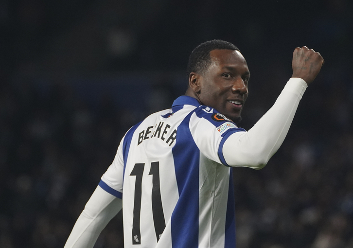 Becker celebra un gol con la Real en Europa League.