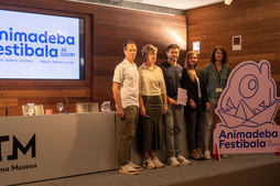 Astelehen honetan egin duten aurkezpenaren irudia.