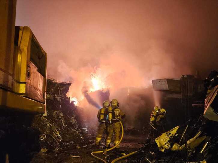 El incendio ha tenido lugar en Irun.
