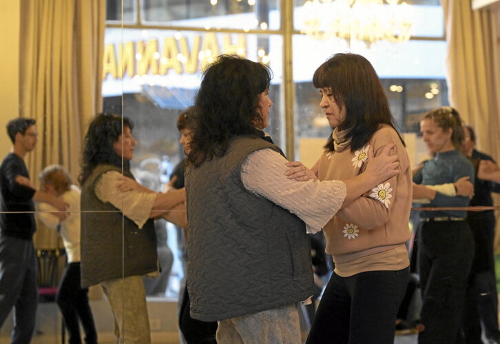 Tango saio bat, Buenos Airesko Ramos Mejia ospitale publikoan.