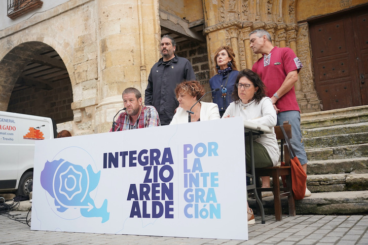 Presentación de la Mesa para la Integración del Enclave de Trebiñu en Araba a la que se ha sumado TDD, en junio.