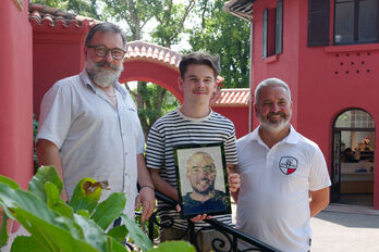 L’association Segi Antton s’est formée en 2016, après le décès du joueur et entraîneur de rugby, Anthony Mimiague. 