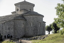 Done Mikel Aralarkoaren santutegia.