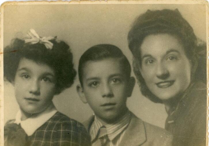 Foto familiar que ha recogido Susperregi en su libro.