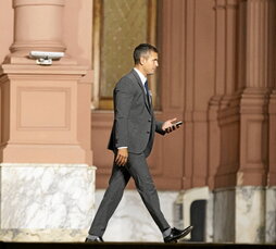 Martín Menem, sobrino del fallecido expresidente, es el presidente del Congreso, el cuarto puesto más importante en el escalafón institucional.