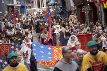 El desfile medieval del domingo tarde, uno de los actos que congregaron a miles de personas.