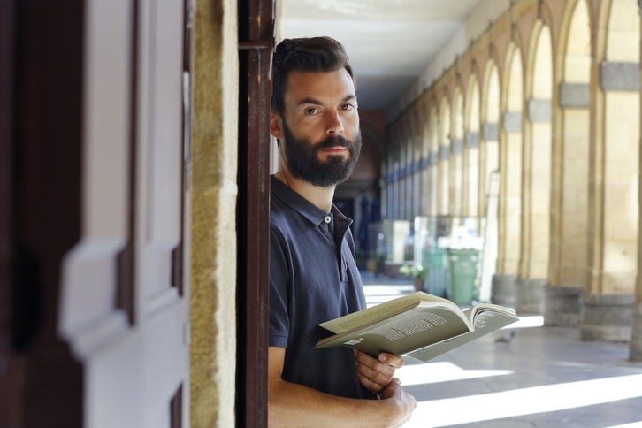 Imanol Rayo ha presentado su libro ‘Los Últimos Artesanos’.