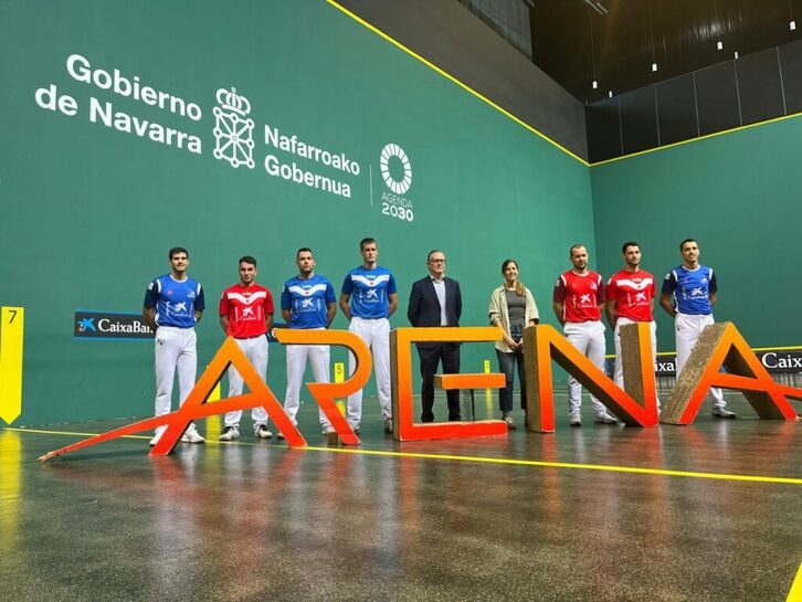 Siete de los ocho –solo faltaba Altuna III– pelotaris de la fase final del Masters CaixaBank.