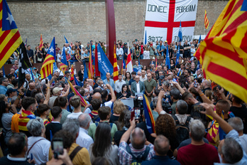 Etengabe hazi den Aliança Catalanaren xenofoboaren Diadako ekitaldia.