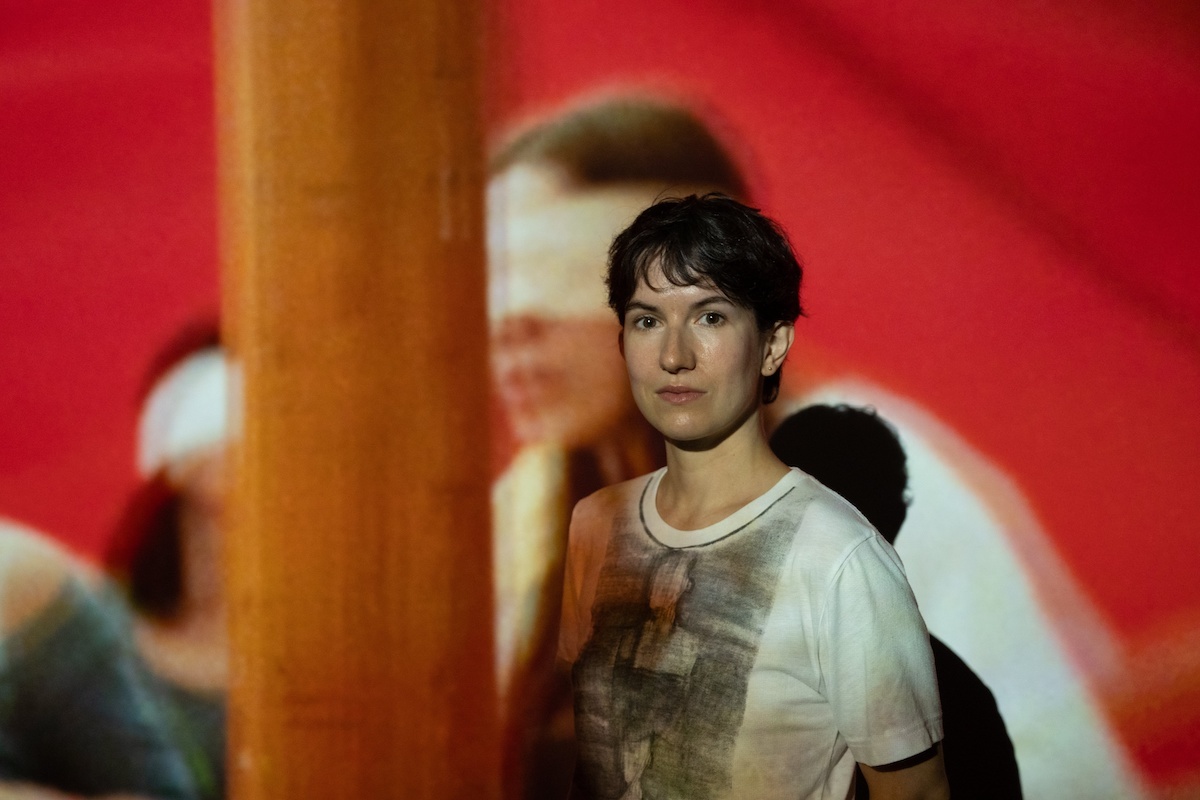 Irati Gorostidi en la muestra de Tabakalera.