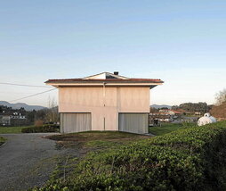 AZAB estudioaren landako etxe baten zaharberrikuntza.