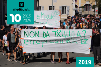 Le 25 août, les CRS ont confisqué aux manifestants un tambour et une "txülüla" (flûte).