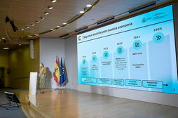 La ministra Sara Aagesen, en la presentación del nuevo plan de inversión.