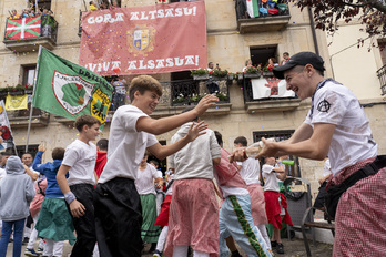 Altsasuko jaiak ostiral eguerdian lehertu dira eta asteartera arte luzatuko dira.