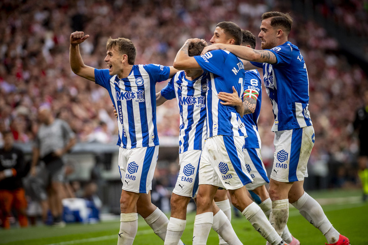 Alavesen ospakizuna gola sartu ostean.