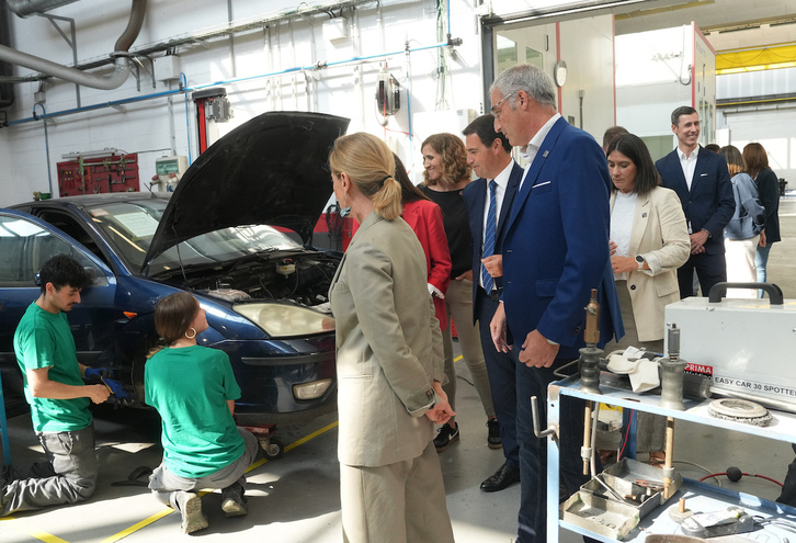 Un momento de la apertura del curso de FP celebrada en el el CIFP Meka de Elgoibar.