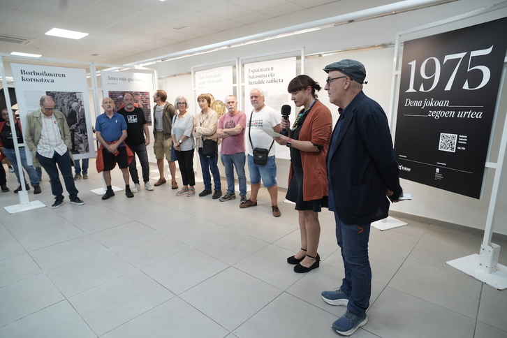 Azpeitian zabaldu dute erakusketa.